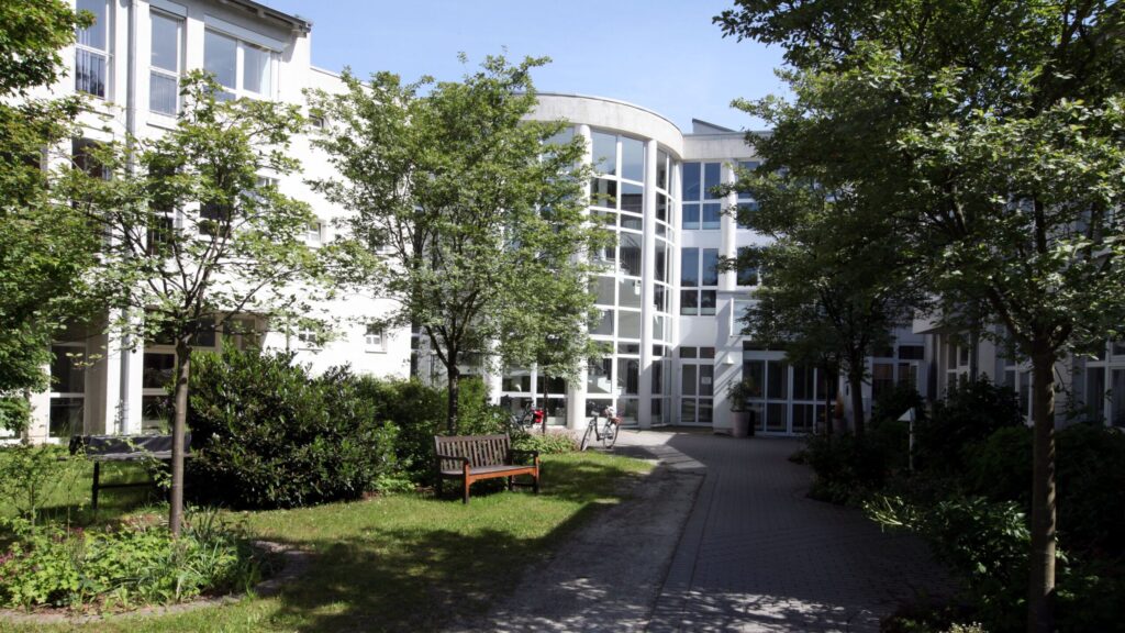 Altenhilfezentrum Auf der Weide Marburger Altenhilfe